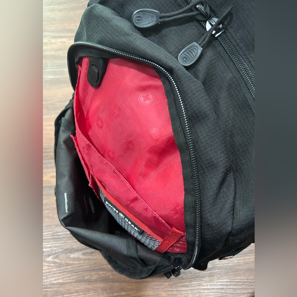 Swiss Gear Backpack Travel‎ Leisure Laptop Bag Padded Airflow Black Gorpcore - Picture 13 of 16